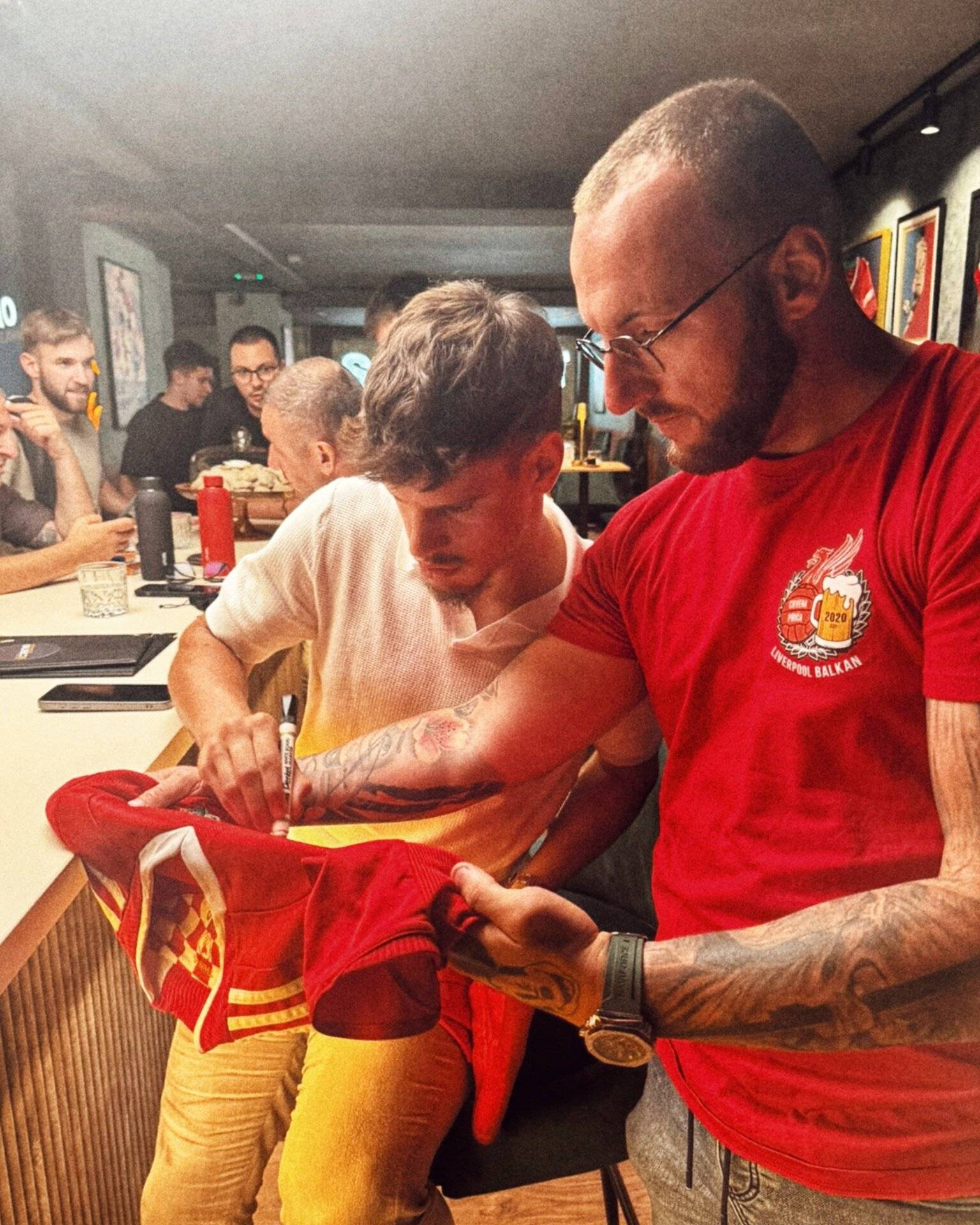 关于费德勒回归首秀大放异彩，利物浦主场球迷高呼名字的信息-开云体育官网