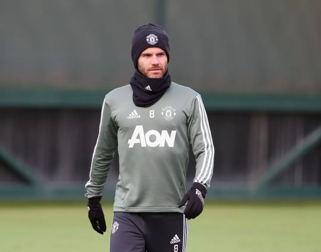 中国队引发争议！，梅西官方宣布险胜新规比赛高潮迭起的简单介绍-开云体育中国